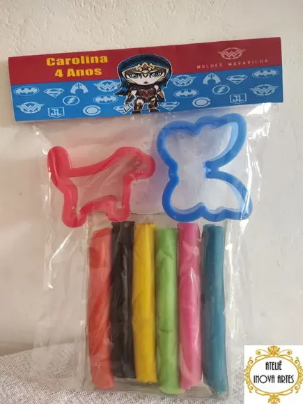 Kit Massinha Personalizada Mulher Maravilha
