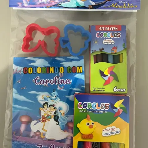 Kit para Colorir + Kit Massinha Aladdin