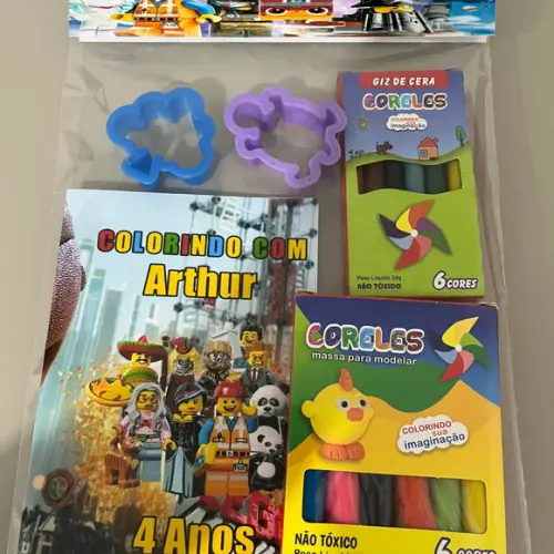 Kit para Colorir + Kit Massinha Lego