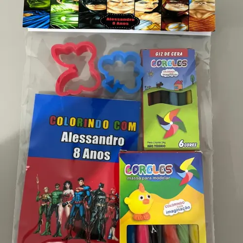 Kit para Colorir + Kit Massinha Liga da Justiça