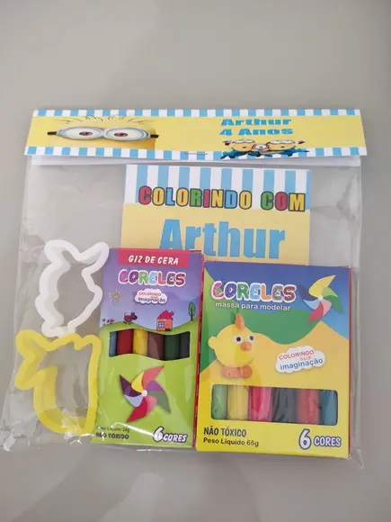 Kit para Colorir + Kit Massinha Minions