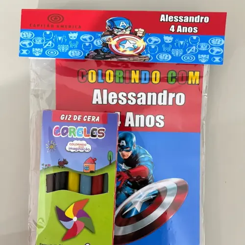 Kit para Colorir Revistinha com Giz de Cera Capitão América