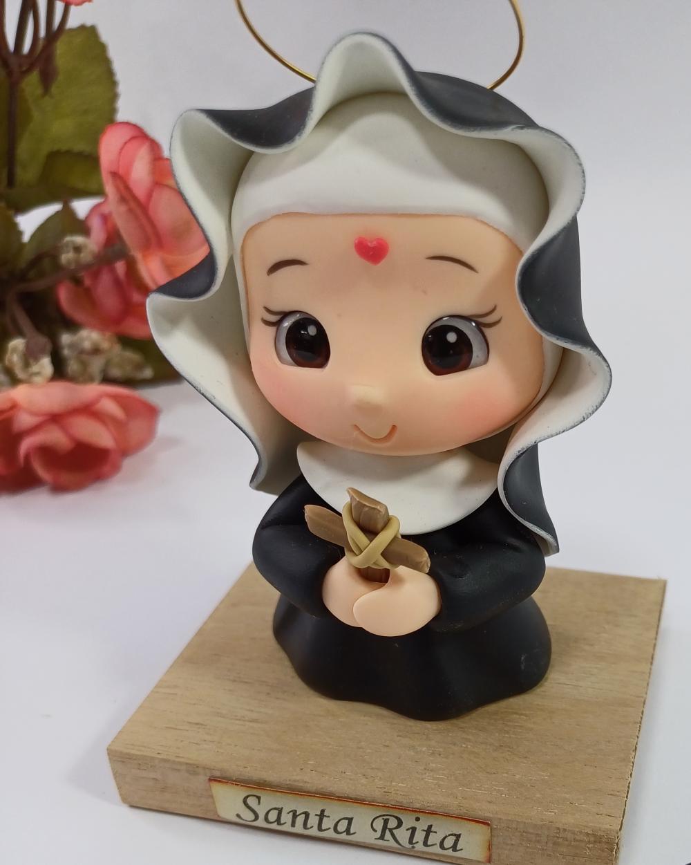Santa Rita de Cássia em Biscuit Imagem Católica Artesanal
