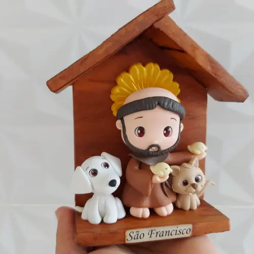 Imagem São Francisco de Assis em Biscuit na Capela de Madeira