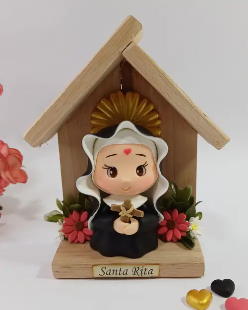 Santa Rita de Cássia em Biscuit com Oratório de Madeira