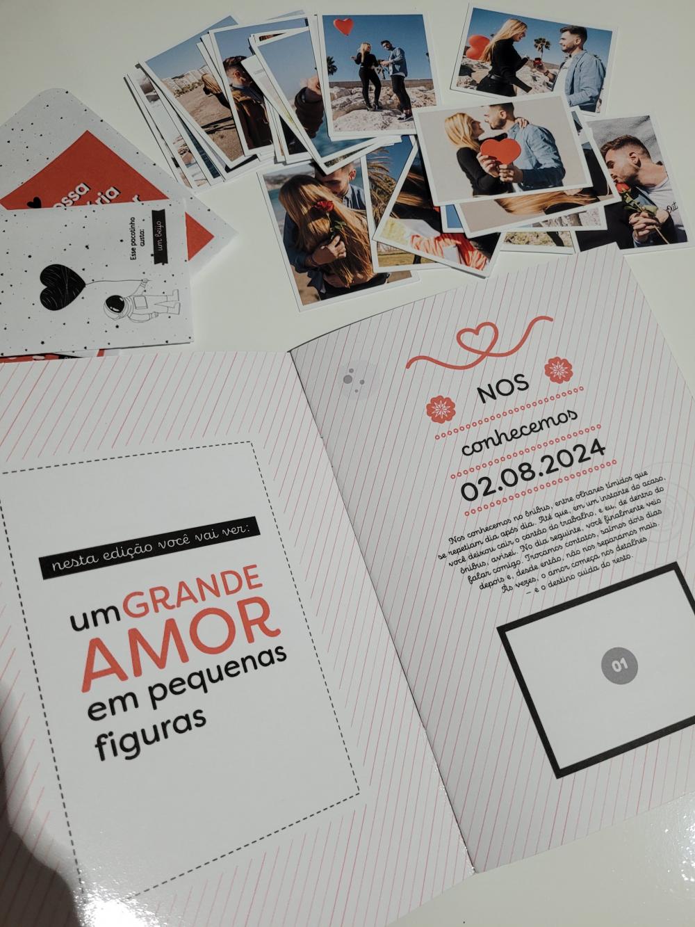 Presente Aniversário Namoro Álbum Figurinhas Personalizado