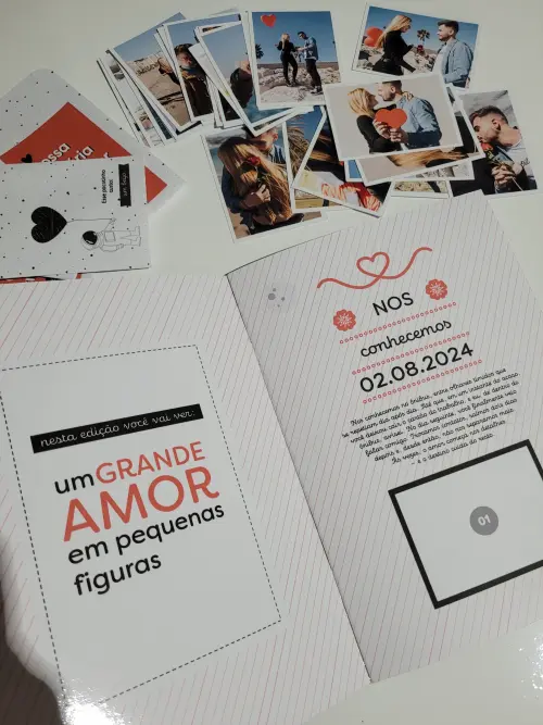 Presente Aniversário Namoro Álbum Figurinhas Personalizado