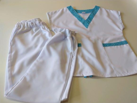 Scrub com calça jogger