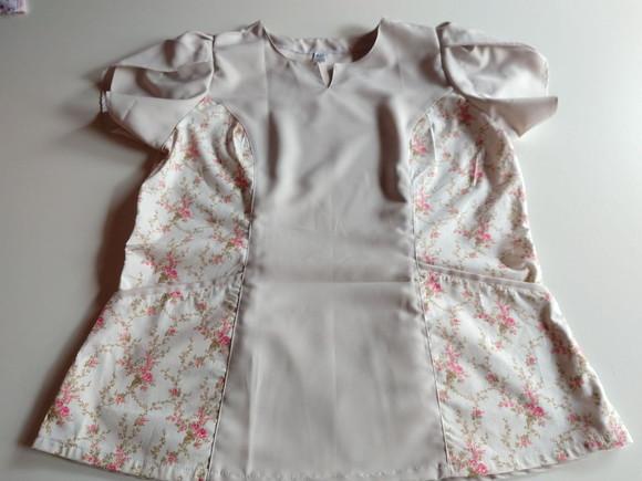 Scrub manga Tulipa com detalhes