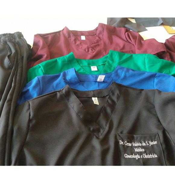Camisa do Conjunto Privativo Tradicional Em Gabardine