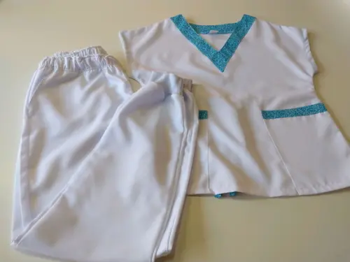 Scrub com calça jogger