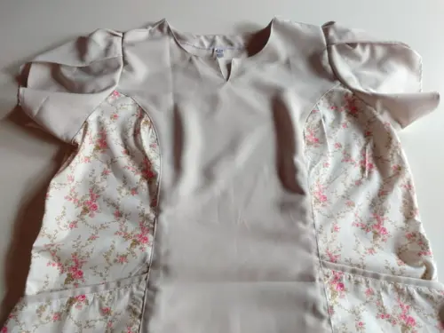 Scrub manga Tulipa com detalhes