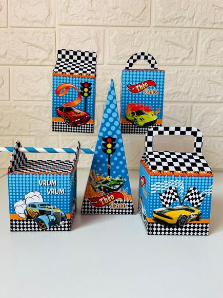 30 Caixas Hotwheels - Monte Sua Caixa