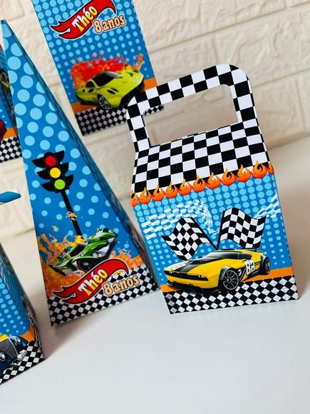 30 Caixas Hotwheels - Monte Sua Caixa