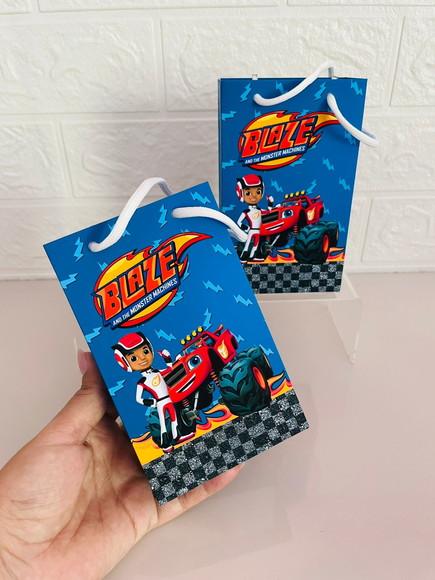 Sacolinha Blaze Monster Machine - Pegue e Monte