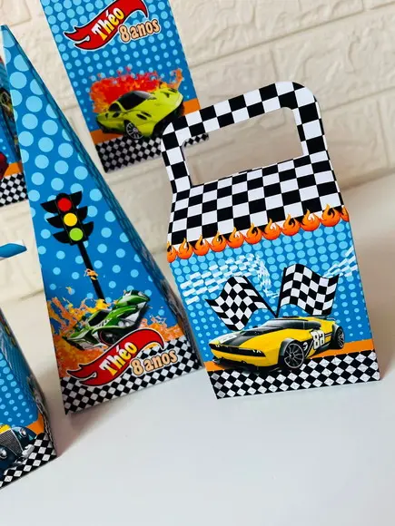 20 Caixas Hotwheels - Monte Sua Caixa