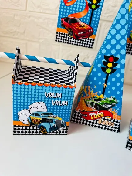 30 Caixas Hotwheels - Monte Sua Caixa