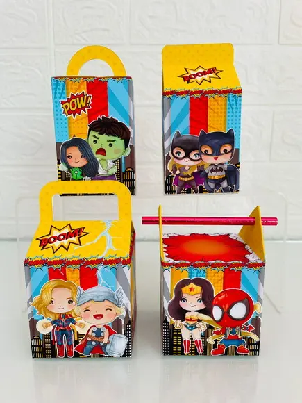 Kit 30 Caixas Herois e Heroinas - Pegue e Monte