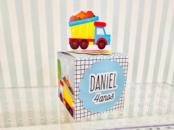 20 Personalizados Tema Caminhões