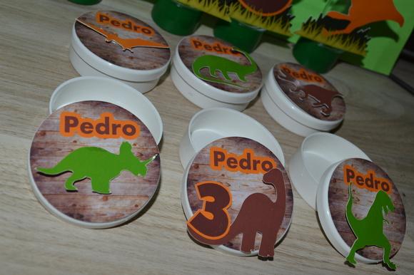 Latinhas tema Dinossauros