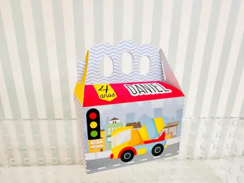 20 Personalizados Tema Caminhões