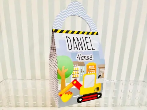 20 Personalizados Tema Caminhões