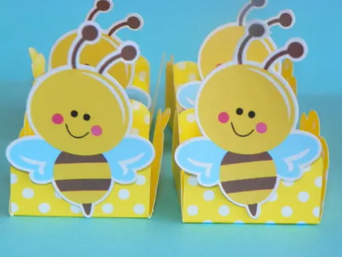 50 Forminhas Abelhinhas