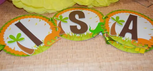 Bandeirola Dinossauros