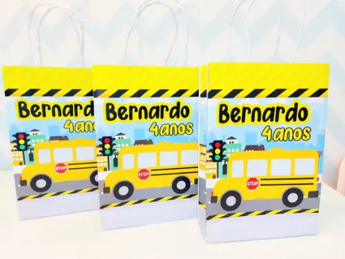 Kit de Colorir Ônibus Amarelo Giz e Sacolinha