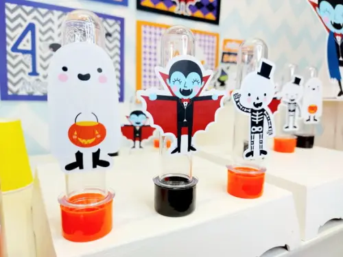 Kit Festa Só Um Bolinho - Tema Monstrinhos Halloween