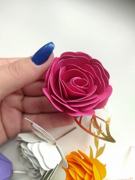 Flores de Papel para Topo de Bolo