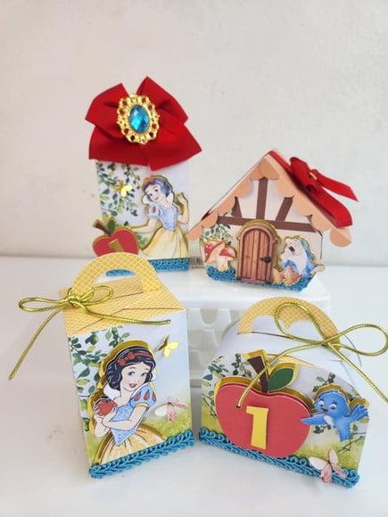 Kit 12 Personalizados - Branca de Neve Luxo