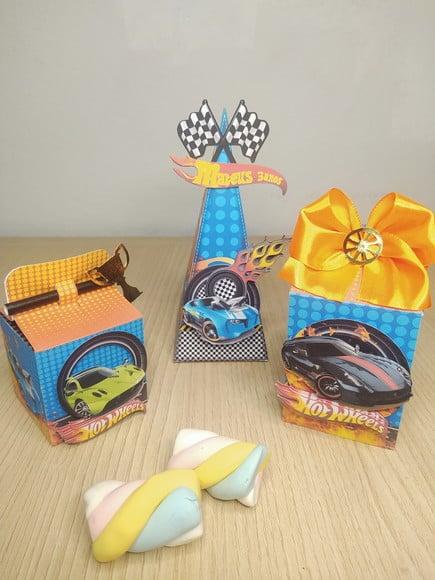 Kit 30 Personalizados - Hotwhells