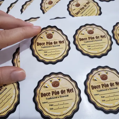 Adesivo Personalizado a Prova Dágua