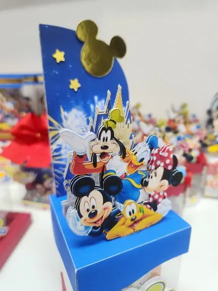 Caixa Mini Cenário Premium - Turma do Mickey
