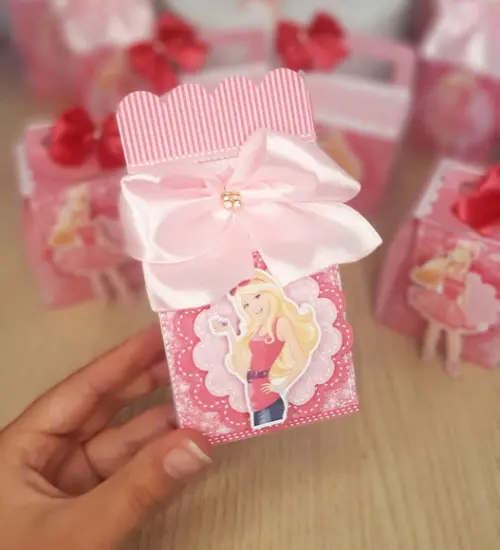 Kit 40 Personalizados Barbie