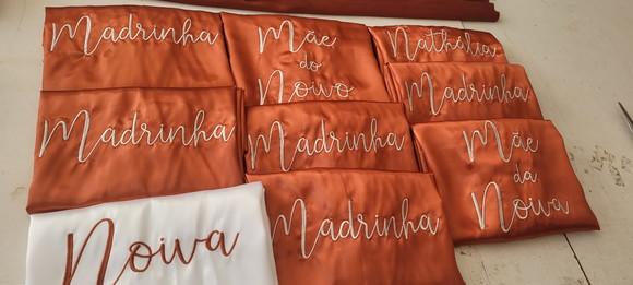 Robe Personalizado Cetim com Elastano