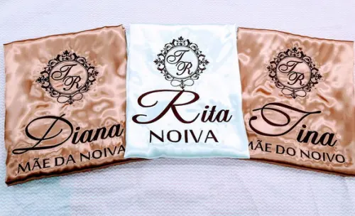 Kit 15 Robes Personalizados com Brasão