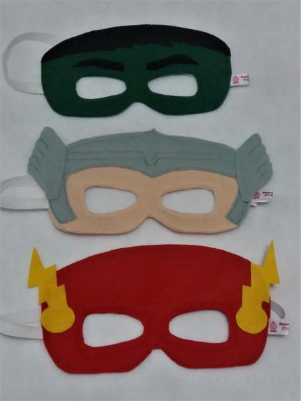 Kit 30 Máscaras Vingadores e Outros Super Heróis em Feltro