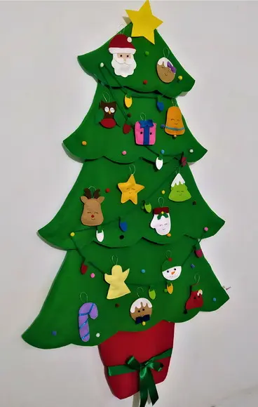 Árvore de Natal Interativa Montessori em Feltro