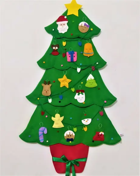 Árvore de Natal Interativa Montessori em Feltro