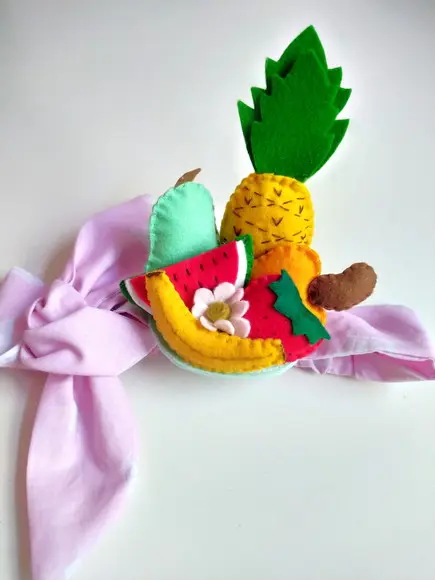 Faixa Tiara Infantil Carmen Miranda com Frutas em Feltro