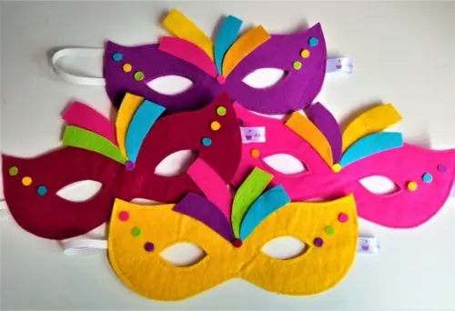 Kit 30 Máscaras de Carnaval