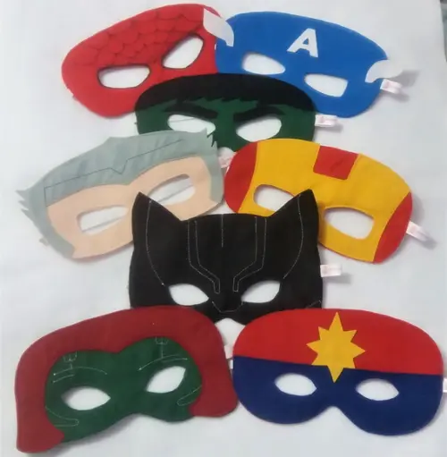 Kit 30 Máscaras Vingadores e Outros Super Heróis em Feltro
