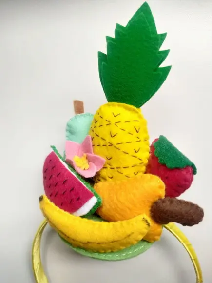 Tiara Carmen Miranda