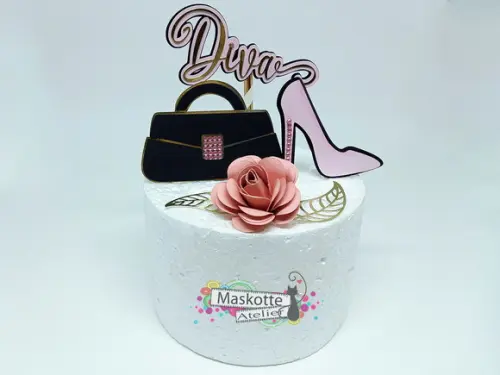 Topo de bolo diva