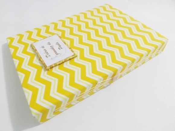 Diário de gravidez chevron amarelo