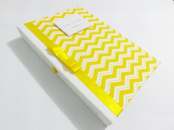 Kit com Livro e Diário do Bebê