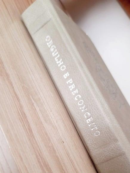 Livro Orgulho e Preconceito - Edição Única Modificada