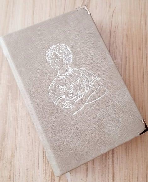 Livro Orgulho e Preconceito - Edição Única Modificada
